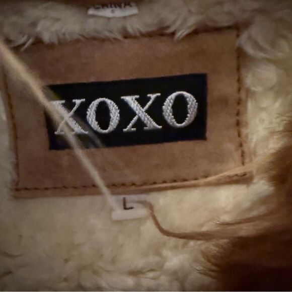 Xoxo Vintage Y2k Tan Suede Jacket with Faux Fur Trim - Picture 5 of 10